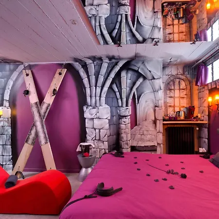 Marquis De Sade Aparthotel *
